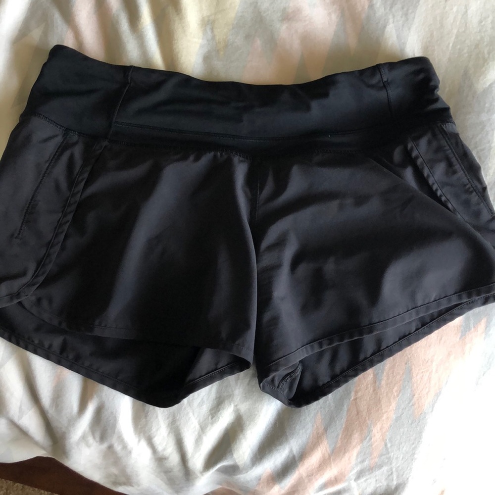 Lululemon running shorts: size 6